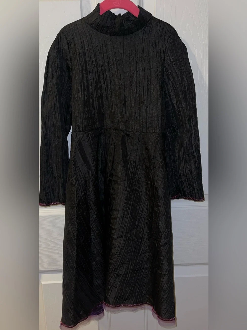 Wicked Elphaba Deluxe girls 4-6 black dress crinkled texture Halloween dress up
